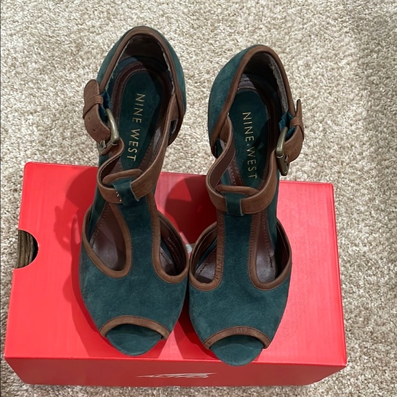 Nine West Green and Brown Peeptoe Wedge Heels - Picture 1 of 12